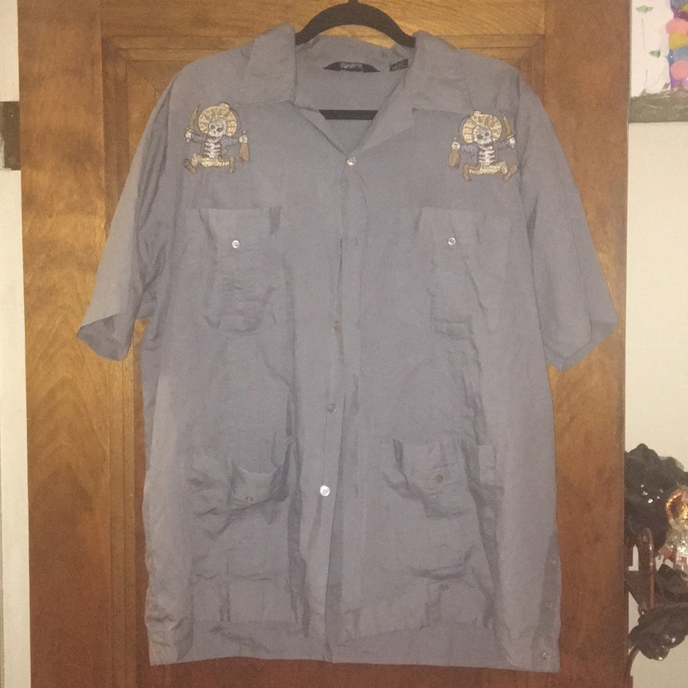 Men’s Guayabera style embroidered shirt